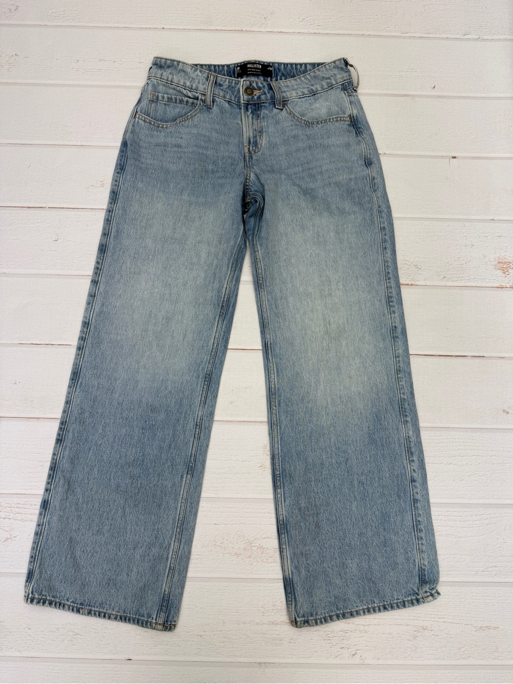 Hollister Low Rise Baggy Wide Leg Jeans Light Wash Size 2R W26 Y2K